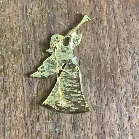 Signed TC GoldToned Enameled Christmas Angel Brooch Pin Trumpet Holidays - Picture 4 of 5